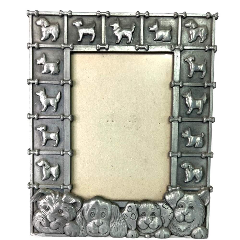 SKU3116 3D Dog Picture Frame - Pewter Look Silver Gray 6" x 7" Outside